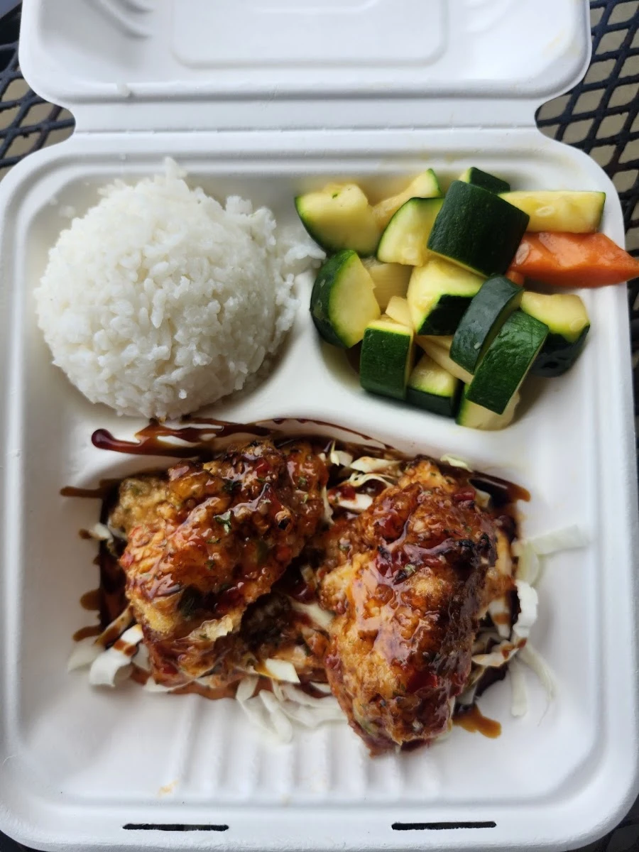 Honokowai Okazuya & Deli  photo 10
